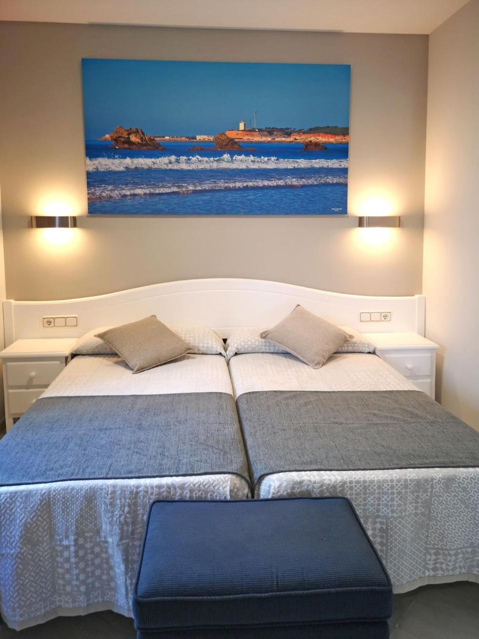 Hostal Bodega Conil de la Frontera Kültér fotó