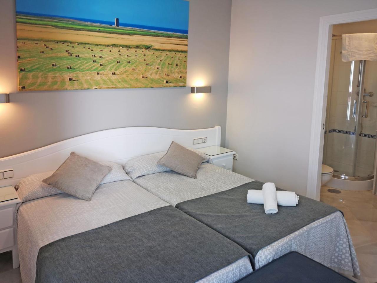 Hostal Bodega Conil de la Frontera Kültér fotó