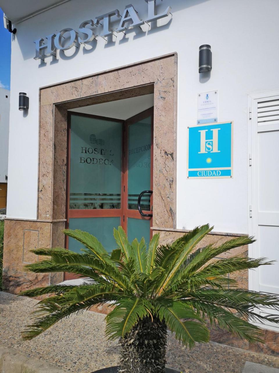 Hostal Bodega Conil de la Frontera Kültér fotó