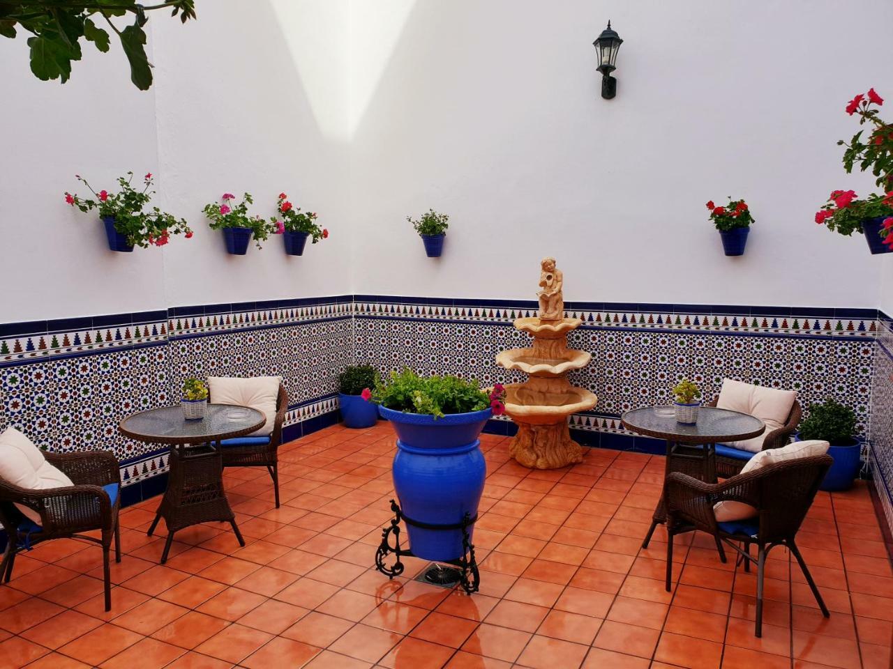 Hostal Bodega Conil de la Frontera Kültér fotó