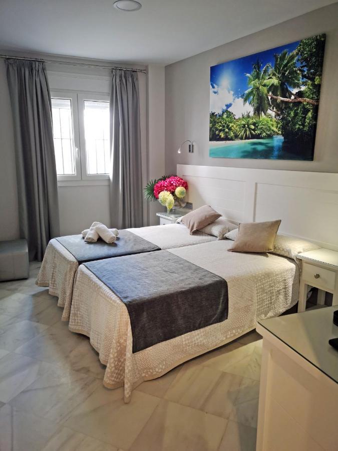 Hostal Bodega Conil de la Frontera Kültér fotó